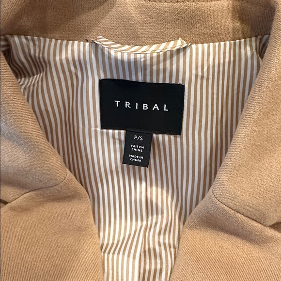 Tribal jacket - Picture 11 of 11